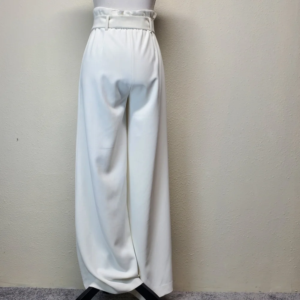BCBG MazAzria White Wide Leg Dress Pants with White Fabric Belt Size Ext… - Picture 7 of 10